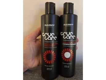 True Care Moisturizing Schampo och Balsam