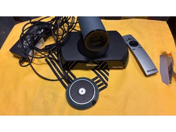 LifeSize Icon Flex Videokonferenssystem med kamera, mikrofon och fjärrkontroll