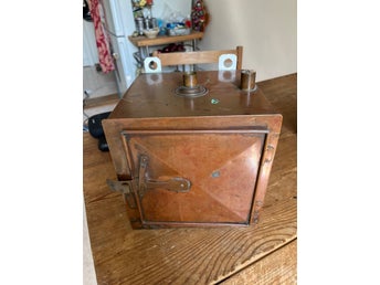 Vägghängt sängbord retro