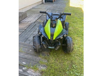 El-fyrhjuling för barn(NY PRIS 1600 kr)