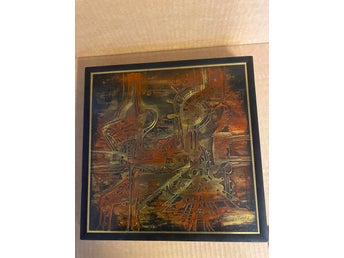 Tavla i metallrelief signerad 1971