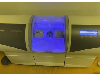Sirona CEREC MC XL D3497 Dental CAD/CAM Fräsmaskin 2012