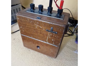 Siemens Ammeter in Wooden Case
