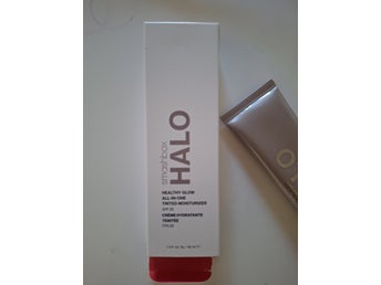 Smashbox Halo Healthy Glow All-In-One Tinted Moisturizer SPF 25 - Fair