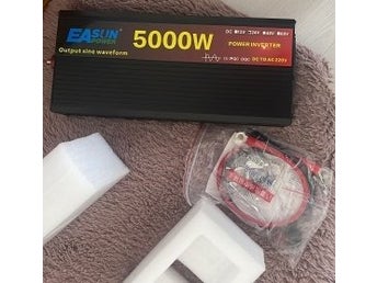 5000W 24V till 220-240V solomriktare, ren sinusvåg, hög konverteringsfrekvens