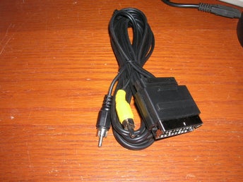 Scart kabel 2,5m med audio/video in scart hane- 2xRCA hane