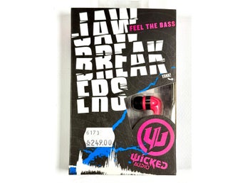NYA Hörlurar Wicked Audio Jaw Breakers !