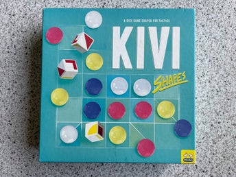 Kivi Shapes - Ett Taktiskt Tärningsspel från PELILO - Från 6 år
