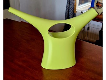 Vattenkanna PROPPER Design Karim Rashid