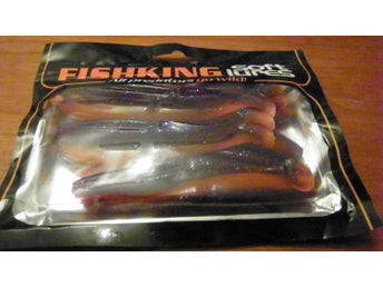 Mjuka jiggkroppar i förpackning 10 pack L. 9 cm färg nr 273