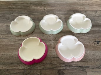 5st tallrikar babybjörn / Skålar i olika färger / moln tallrik