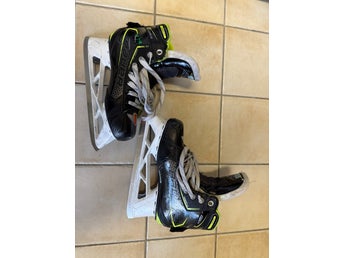 Bauer GSX Målvaktsskridskor Storlek 5.5 EE bra skick