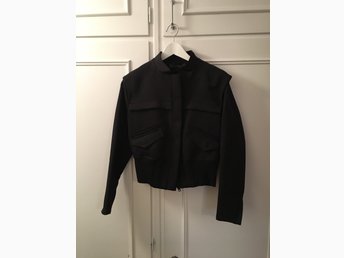100% äkta bra erbjudanden kvalitet Bomberjacka Tiger of Sweden strl 34/XS (384236080) ᐈ Köp på Tradera 100% äkta bra erbjudanden kvalitet Bomberjacka Tiger of Sweden strl 34/XS (384236080) ᐈ Köp på Tradera