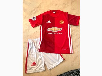 supersöt för hela familjen köp bra united tröja zlatan supersöt för hela familjen köp bra united tröja zlatan