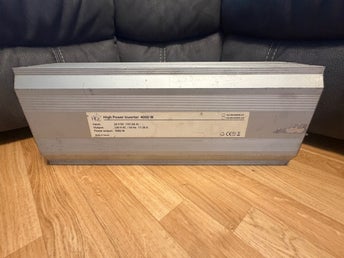 HQ High Power Inverter 4000W 24V till 230V växelriktare