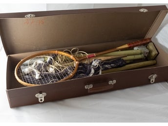 Antikt Badminton Set Triumph Träracket i Brun Portfölj - Vintage