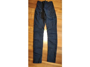 Gravidbyxor, jeans, stretch. Från HM mama, stl 34.