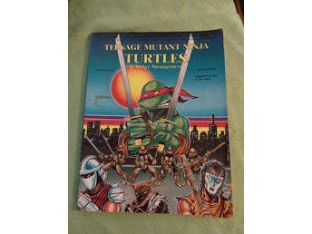 Teenage Mutant Ninja Turtles & Other Strangeness av Erick Wujcik