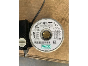 Wilo Viessmann Cirkulationspump suttit i en Vitodens 333-F