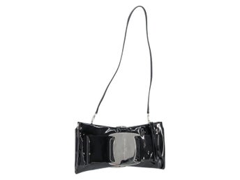 Salvatore Ferragamo Vala Axelremsväska Lack Svart Silver Autentisk 149147 - Jerrillo