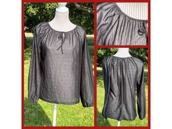 Retro vintage blus Karelia