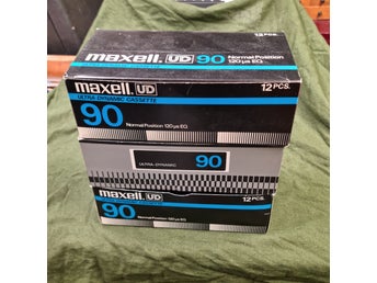 Se produkter som liknar Maxell UD 90 - 36 stycken på Tradera