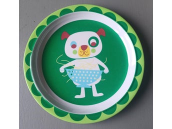 TALLRIK, PLAST