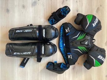 Ishockeyutrustning Bauer X skyddsset JR