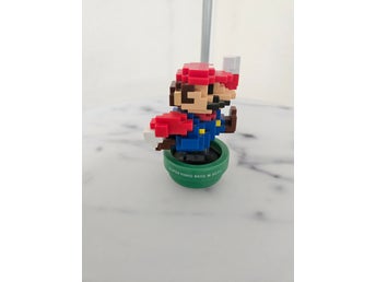 Super Mario 8-bit 30th Anniversary Amiibo Figur Nintendo
