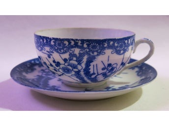 Vintage kopp med fat Japanese Litophane Geisha Girl
