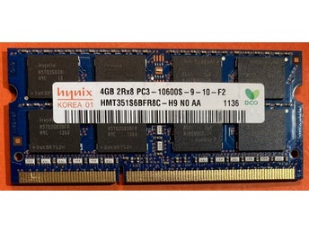4 GB DDR3 10600, 1333. Hynix. Vanlig 1,5 volt. Testat ok. Till laptop.