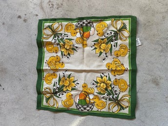 Vacker påskduk ca 42x42 cm