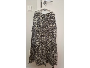 H&m Basics Maternity Mom Mama svart och vit kjol, storlek XS