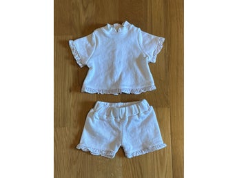 Dockkläder/docktillbehör pyjamas fint skick, Skrållan