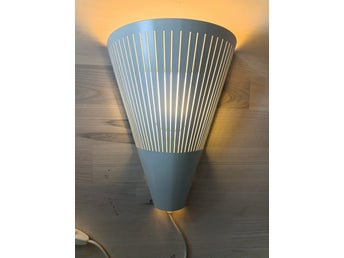 RETRO VINTAGE VÄGGLAMPA IKEA KLYKA I NY SKICK !@@
