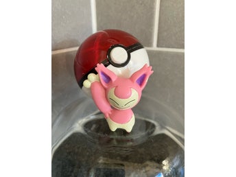 En rosa Pokemon figur Pokémon Nintendo samlarobjekt mycket fin skick samlarfigur
