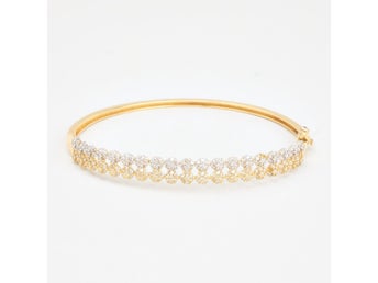 Pavéfattad Armring i 14K guld med en zirkonia, 5.8 cm, 8.06 g
