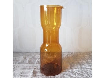 kanna karaff Alvesta glasbruk stor bärnstensfärgad karaff