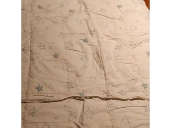 IKEA täcke till spjälsäng/ växasäng