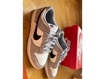 Nike Dunk Low Grå
