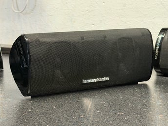 Harman Kardon HKTS 11BQ högtalarsystem – 5 satellithögtalare + center – aktiv