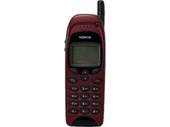 Vintage Nokia 6150 SAT i röd Mobile Telephone Made in Finland