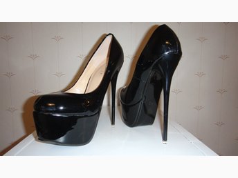 högklackade svarta pumps högklackade svarta pumps