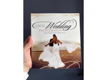 Digital Wedding Photography: Capturing Beautiful Memories av Glen Johnson