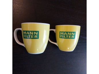 Två gula muggar från MANN FILTER