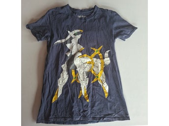 Pokemon mörkblå t-shirt, storlek S