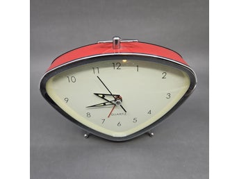 Röd väckarklocka i retrostil, Quartz