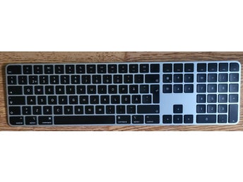 Magic Keyboard, Touch ID och numerisk del, USB Lightning, svensk layout