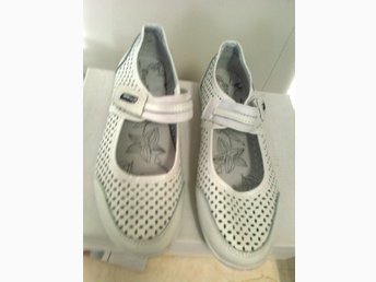 2 par snygga skor Wesc st 39.5 Cosidoamano Espa.. (362847895 2 par snygga skor Wesc st 39.5 Cosidoamano Espa.. (362847895