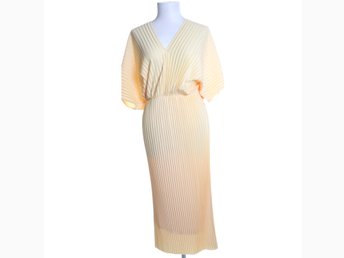 Stylein, Klänning, Strl: S, Gul, Polyester (407243954) ᐈ Stylein, Klänning, Strl: S, Gul, Polyester (407243954) ᐈ